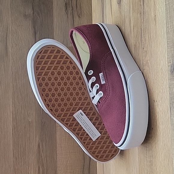Vans Authentic Platform Brand new in the box. - Picture 5 of 12